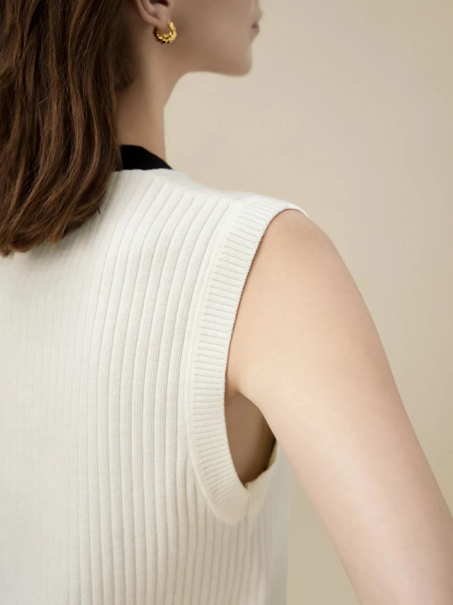 Amoretu Wool Sleeveless Knitted Contrast Cardigan Tank Top