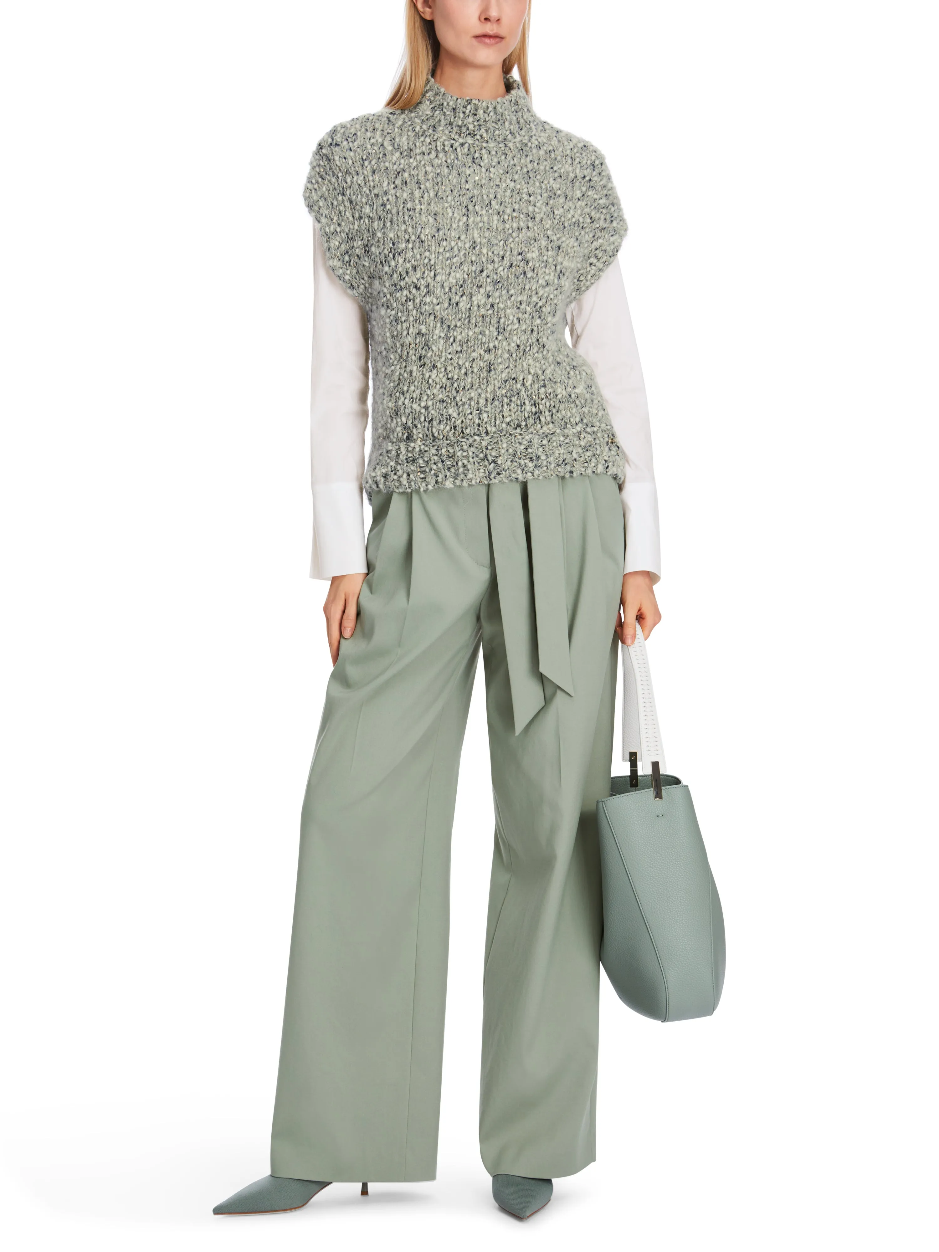 BOUCLE KNITTED VEST