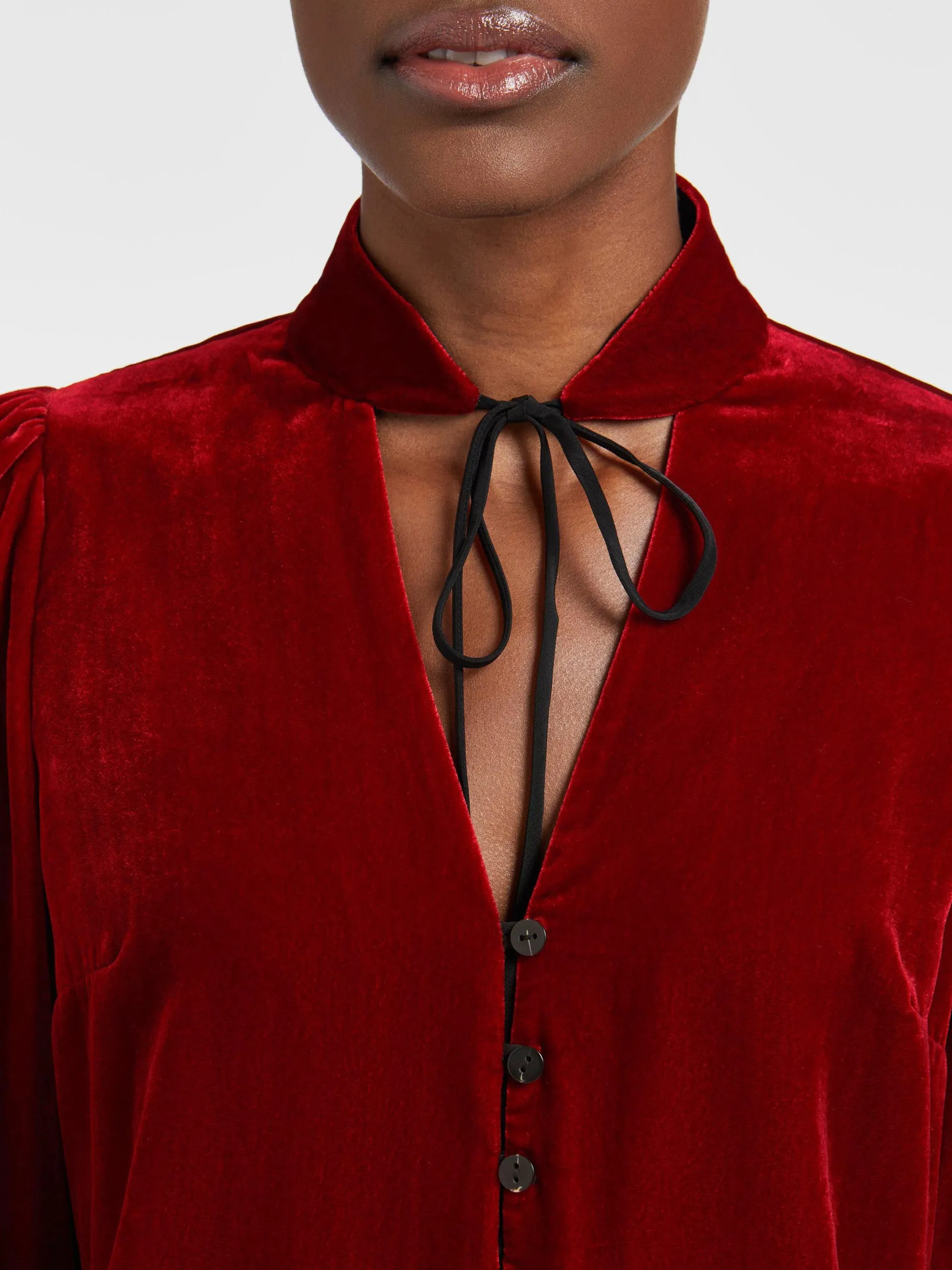 Jacquetta velvet blouse in red