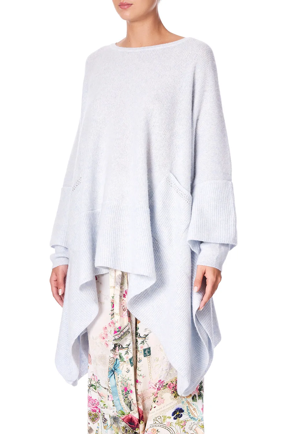 LUX PONCHO CAROUSEL MADEMOISELLE