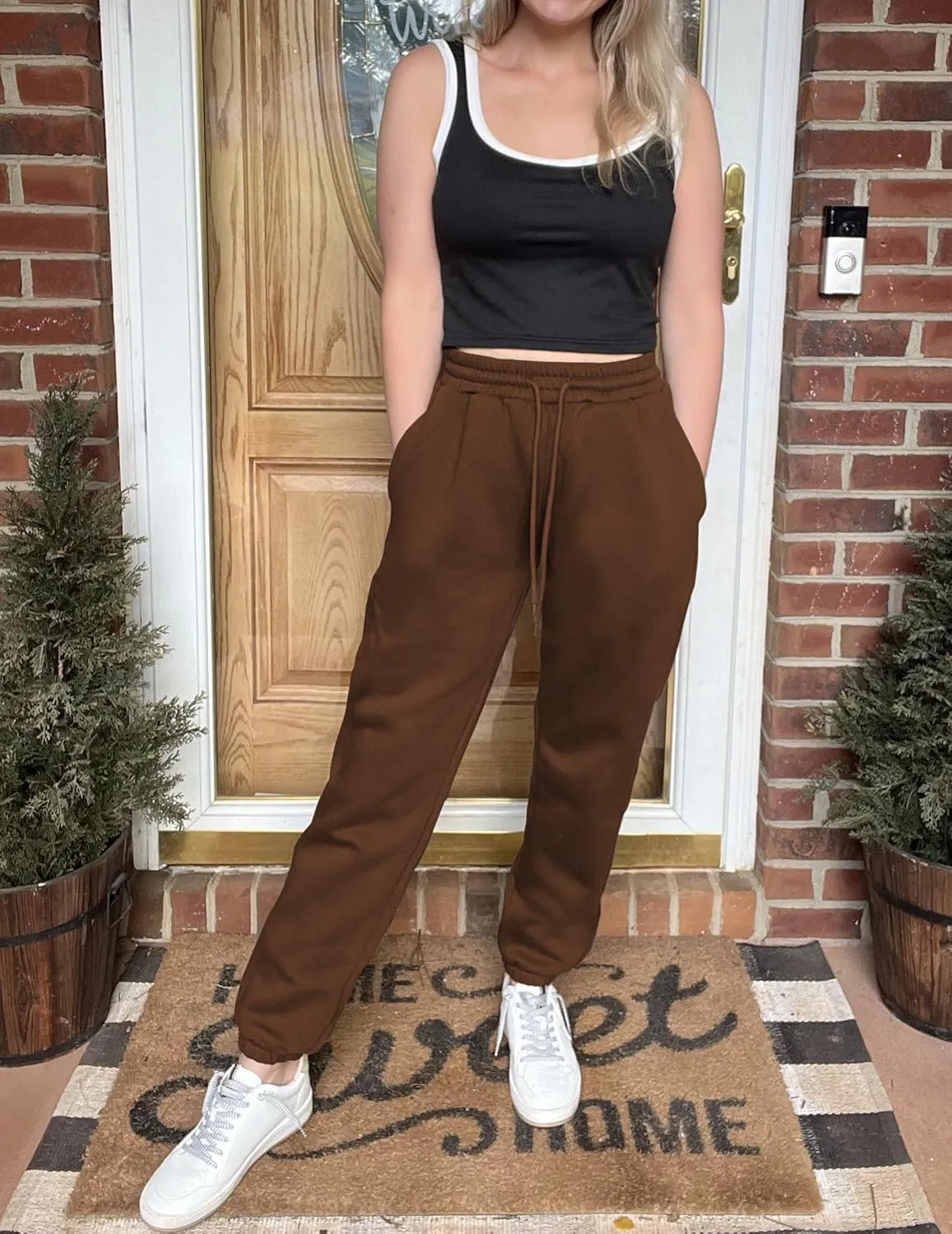 PINSPARK Women's Fleece Lined Sweatpants Winter Joggers Athletic Pants Casual Thick Warm Trousers Pockets
