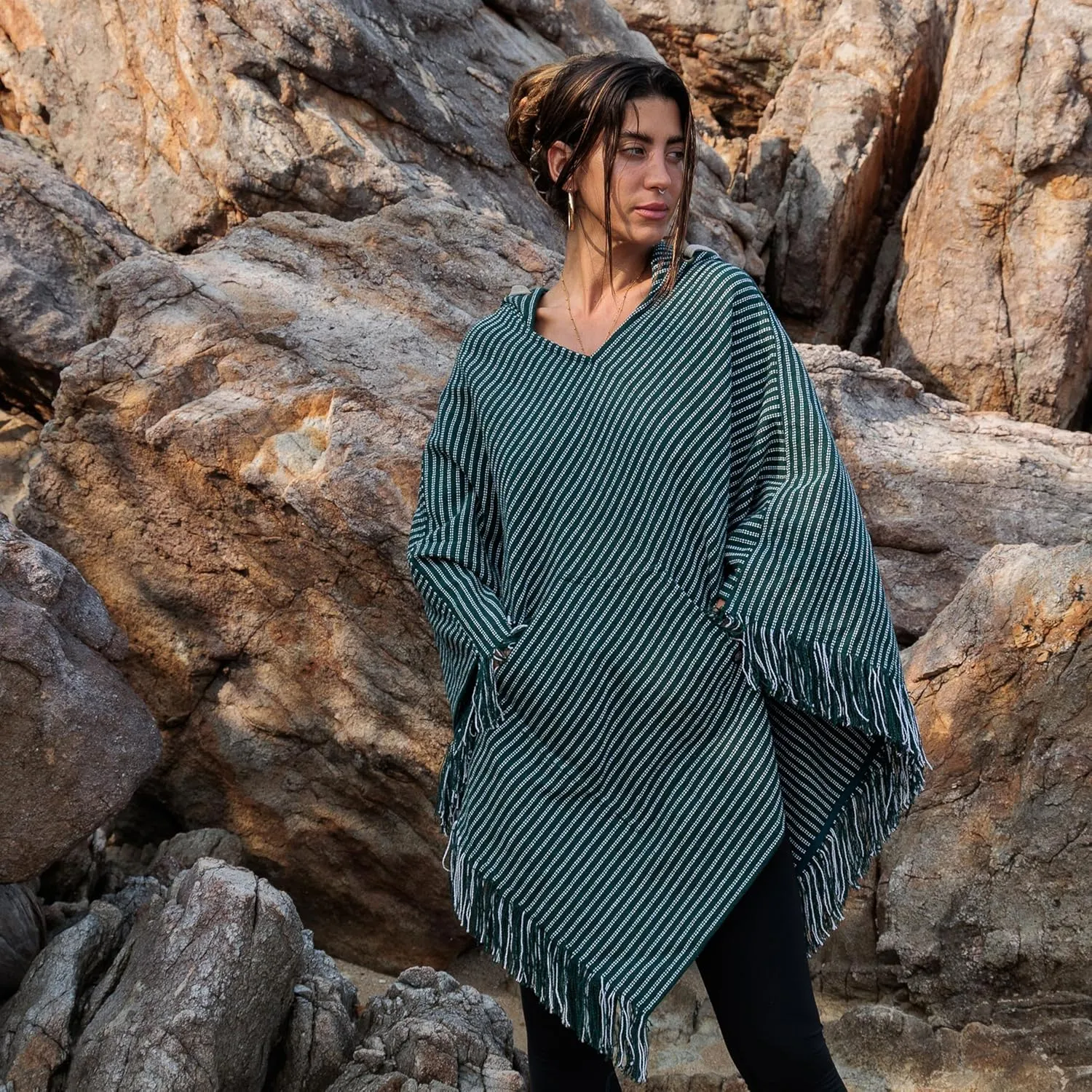 virblatt - Poncho Men | 100% Cotton | Mexican Poncho Men Baja Hoodie |Big Hood| Winter Pancho Warm Hooded Poncho Cape